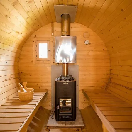 Holiday home Ferienhaus-sommerfrische-am-mueritzsee *