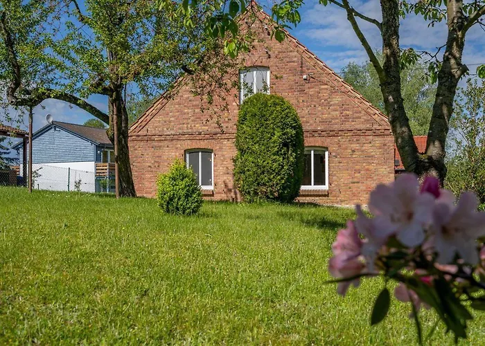 度假居 Ferienhaus-sommerfrische-am-mueritzsee *